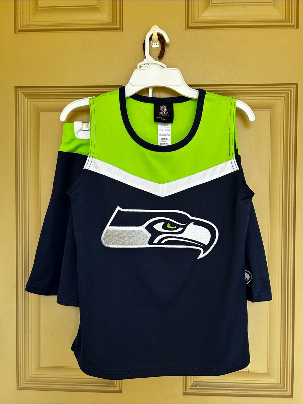New Seattle Seahawks Girls Sleeveless Cheerleader set size Large/14